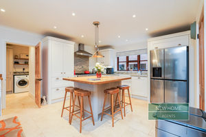 Photo 30- click for photo gallery